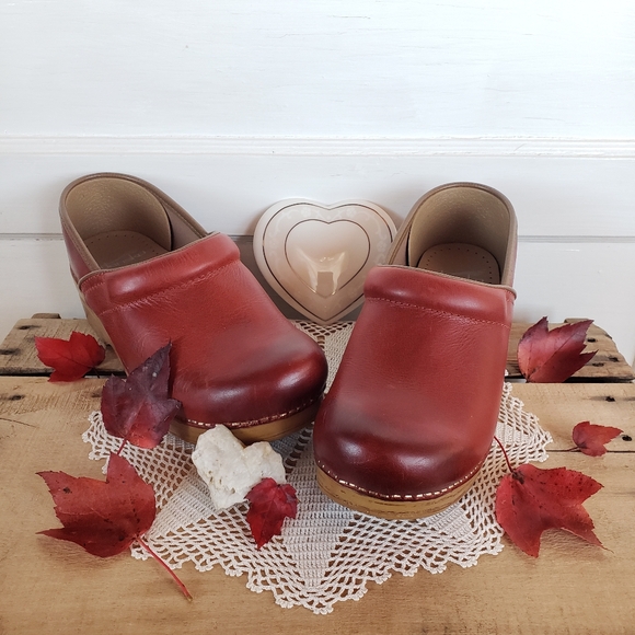 Neutral Dansko Pro Clogs Booties boho cottage chore minimalist coastal comfort - Picture 16 of 16